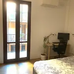 Cozy In The Center Apartman