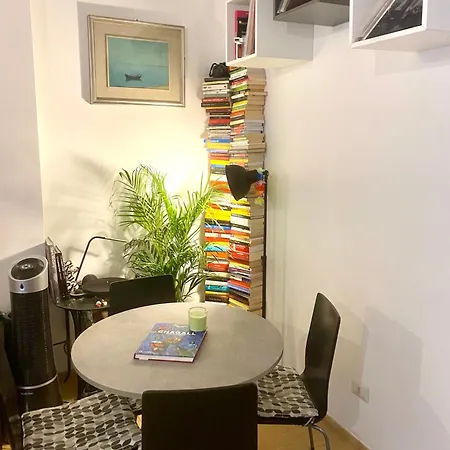 Cozy In The Center דירה