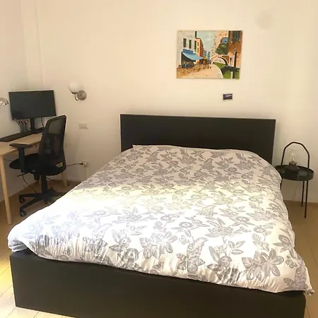 Cozy In The Center מילאנו